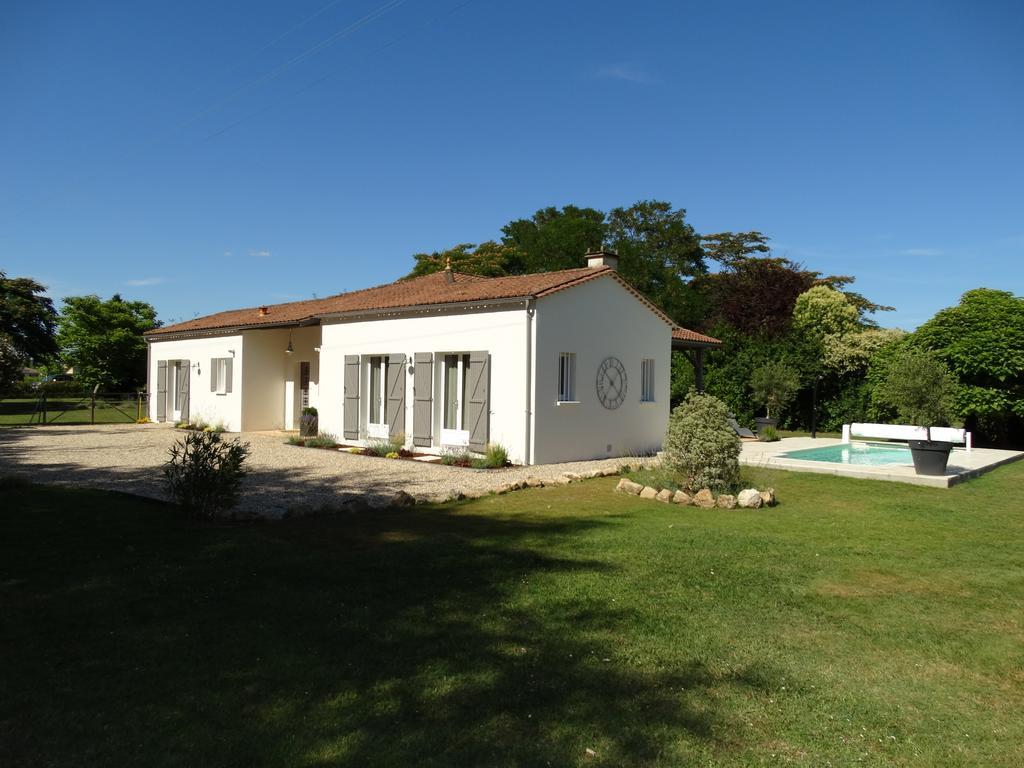 La Villa A Chateau Franc-Daut Sleeps 6 Saint-Magne-de-Castillon Kültér fotó